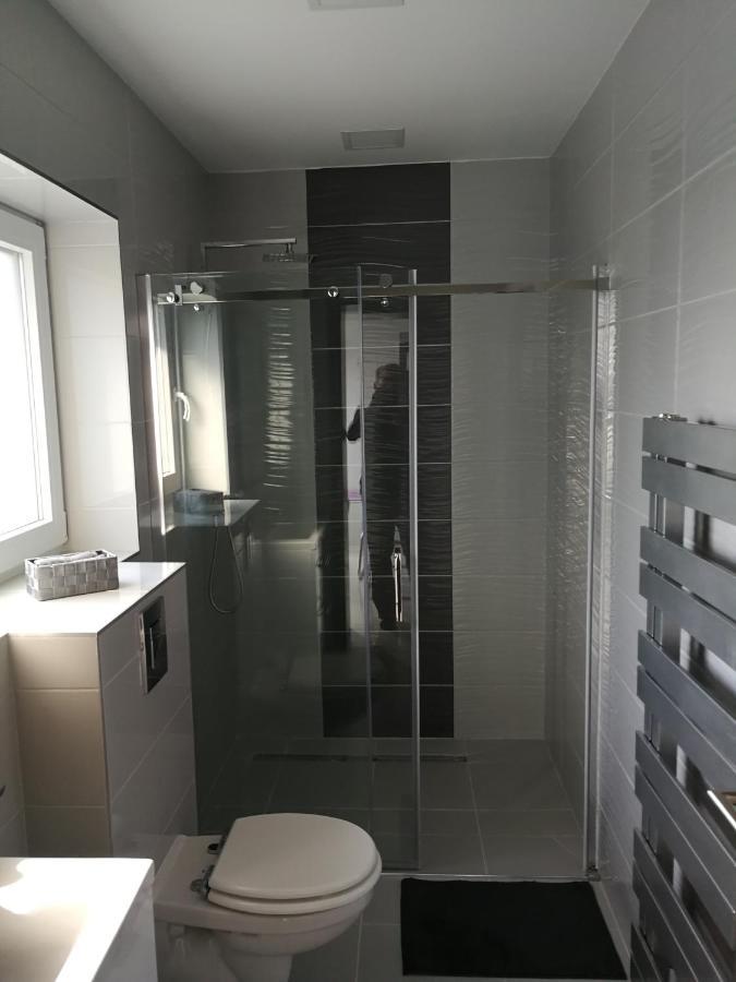 Aqua Solar Apartmanhaz Мишкольц Экстерьер фото
