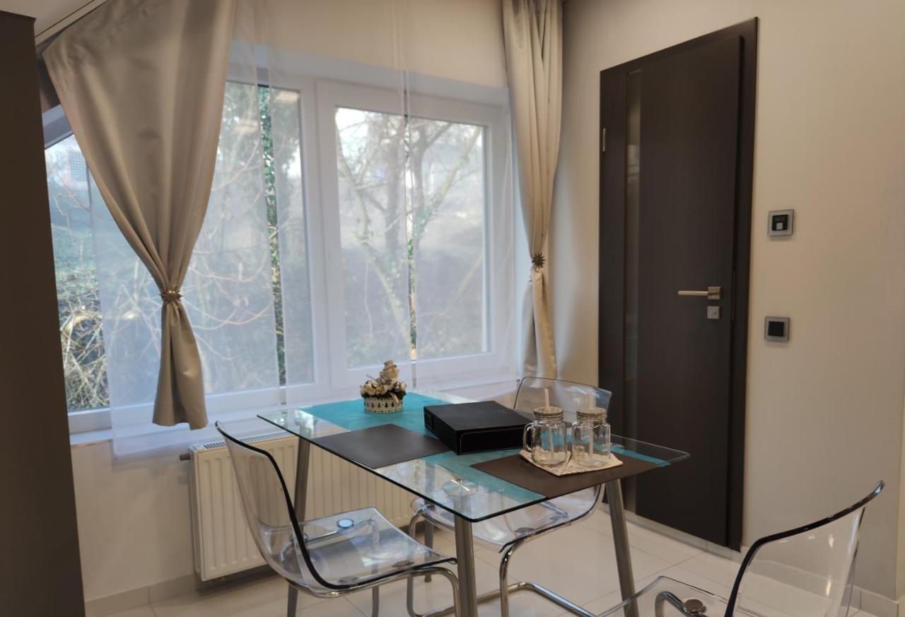 Aqua Solar Apartmanhaz Мишкольц Экстерьер фото